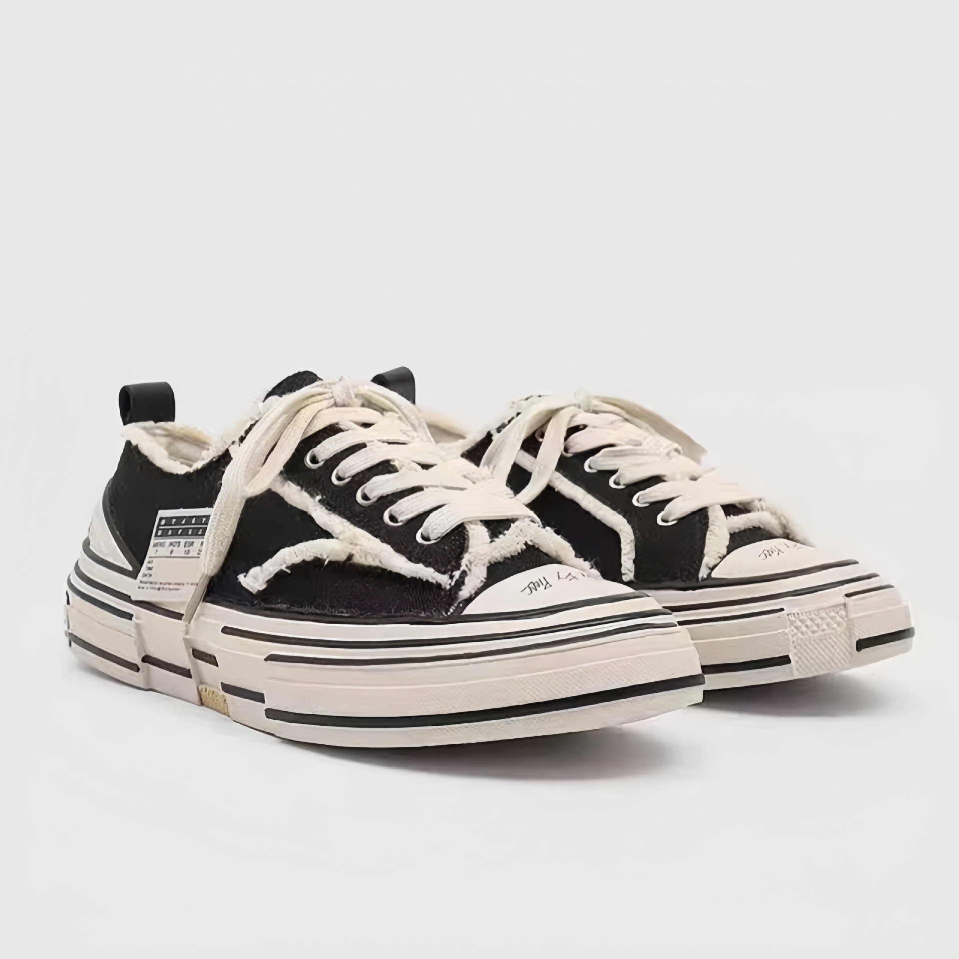 Couple canvas shoes women's 2025 new retro versatile casual sneakers