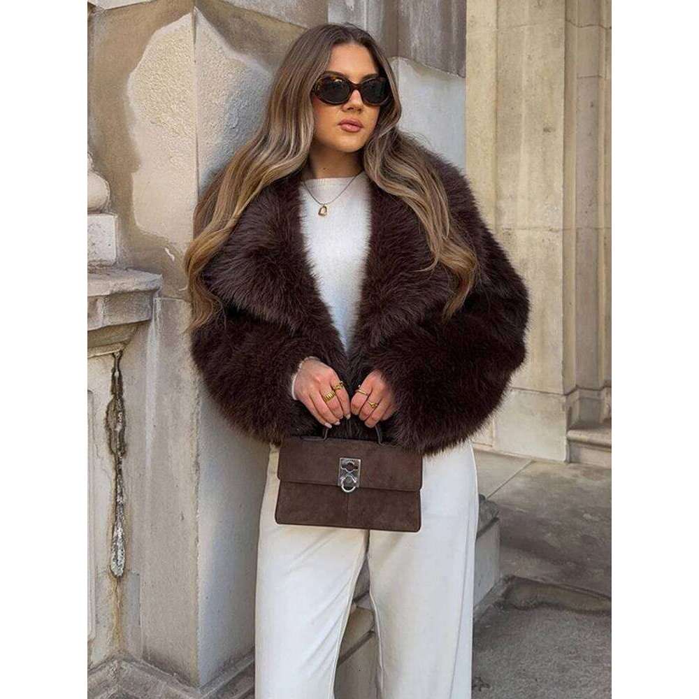 Warm Winter Fur Woman Coats Turn-Down Collar Solid Color Short Jackets Long Sleeves Fluffy Thick Top Fashion Women Loose Jacket