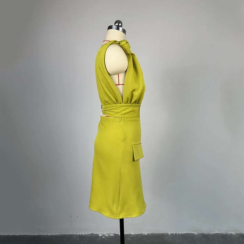 Women's Fashion Sleeveless V-Neck Solid Color Backless Dresses Spring New Trendy Fake Pockets Party Dress Female 33A2579