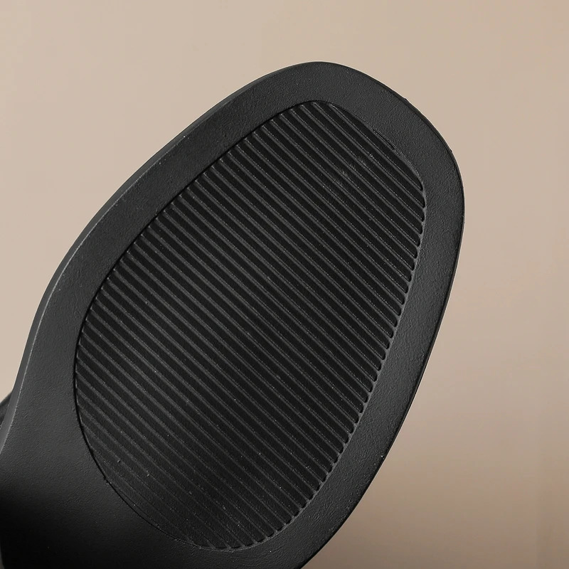 Womens AutumnWinter Genuine Leather Cowhide Mid Heel Large Metal Belt Buckle and Knee Zipper High Barrel Knight Boots 251031