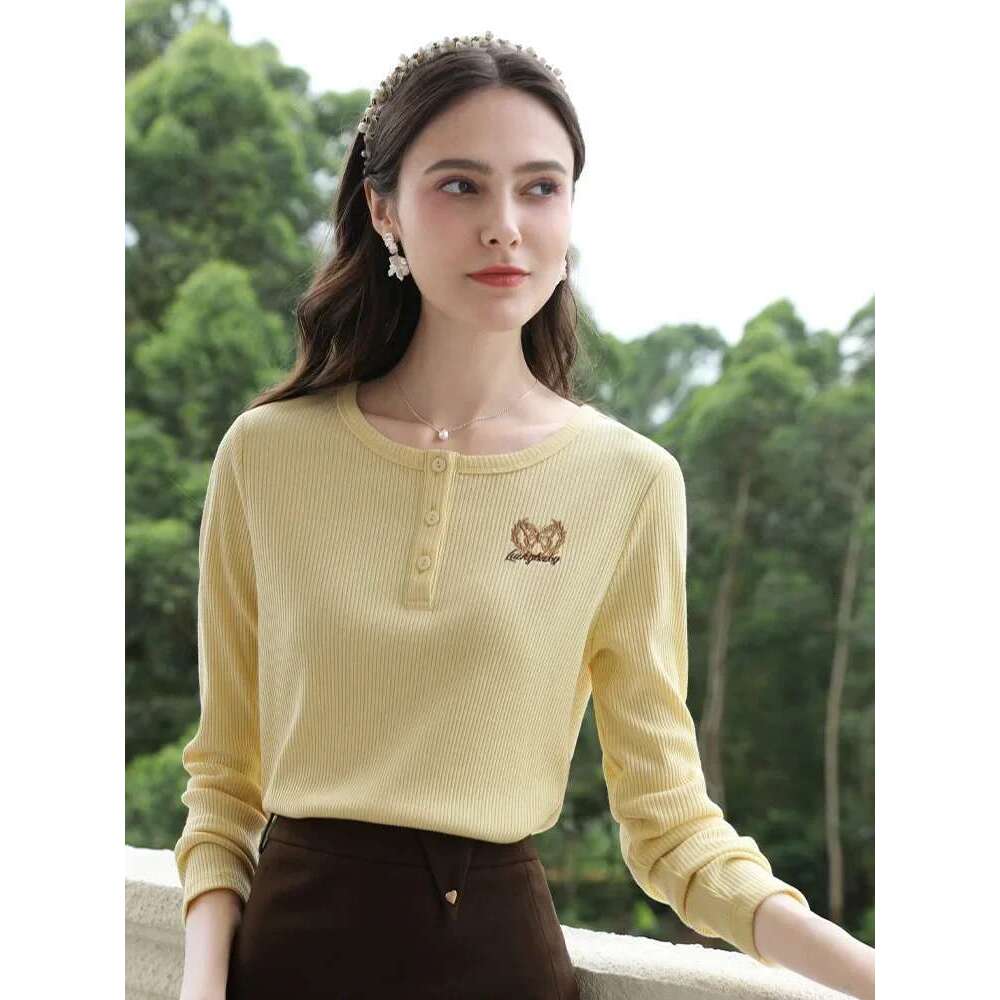 Yellow Butterfly Embroidery Knitting Elastic Base Fall Clothes Women Long Sleeved Shirt