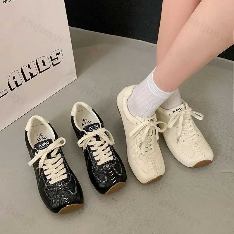 Wens Desig Square Casual Non Slip Flat Single Shoes Autumn 2025 New Shallow Mouth Cfortable Lace Up Sneakers Y251105