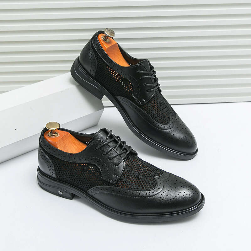 Summer mesh breathable casual plus size fashionable men's new leather shoes, hollow block business shoes