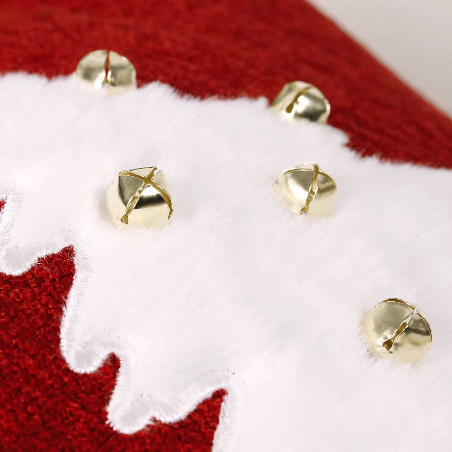 1pc Christmas tree Embroidery Throw Pillow Cover Golden Bells Decorative 18x18 Pillowcase Home Xmas Gold Decorative Cushion C Y251105