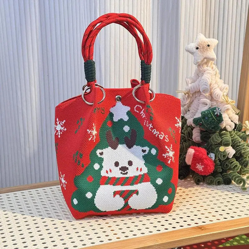 Cartoon Reindeer Santa Claus Knitted Bucket Bag For Women Fashion Large Capacity Portable Handbag Christmas Knitted Gift Bag 251104