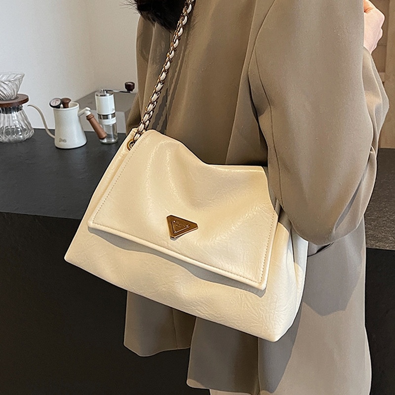 free shipping 2025new designers Bags for womens ladies summer popular fashionable single shoulder large capacity tote chain crossbody bag daily matchi