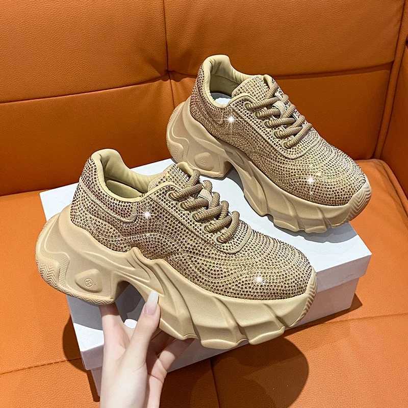 Shoes for Wen New Shiny Rhinone Wens Sneakers Autumn Korean Fion Thick Sole Sports Shoes Zapatos De Mujer Y251105