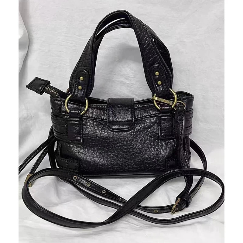 Retro Rivet Black Crossbody Bag Fashion Street Cool Motorcycle Bag Trend Lock n Small Tote Handbag High Quality Womens Bag 251031
