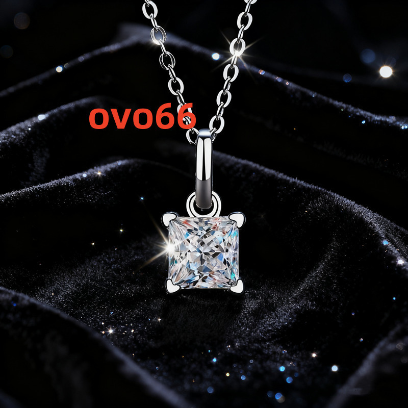 Simple Princess Cut square Vvs D Color Moissanite Pendant S925 Sterling Silver Necklace for Women