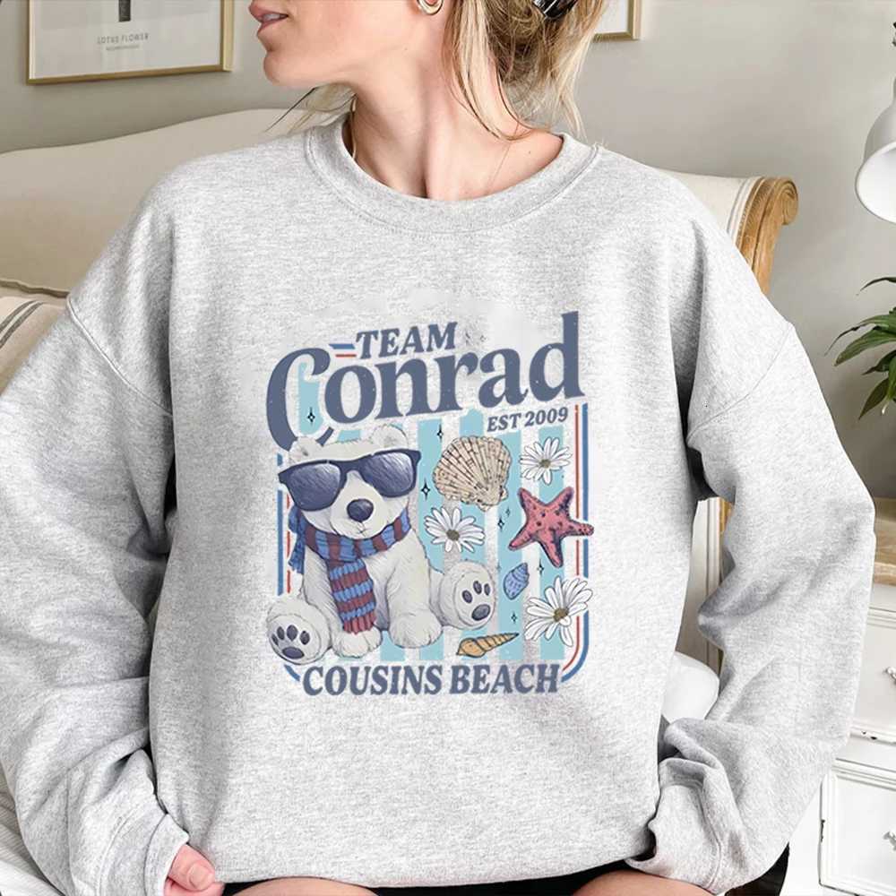 Team Conrad Junior Mint Bear Sweatshirt Summer Hoodie Cousins Beach Sweater Printed Summer Romance Book Casual SweatshirtsT251105