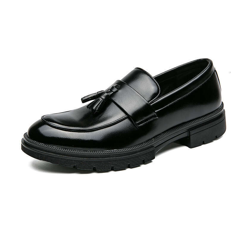 Large British for men, sizes 38-46, new business shoes, men's tassels, trendy casual leather shoes
