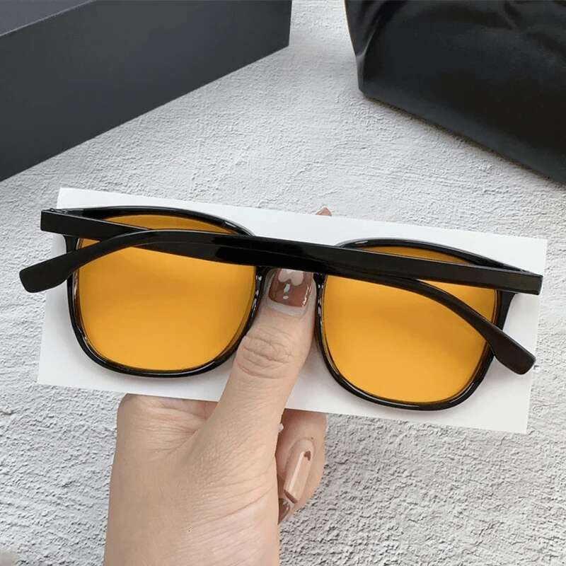 Popular Sunglasses Black Brown Box Uv Resistant Woman Sun Glasses In Trend Man Women's Outdoor Polarized Men Eyewear