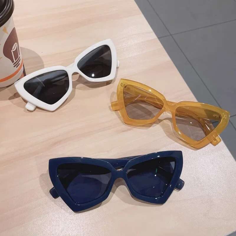 Fashion Vintage Women's Cat Eye Sunglasses New Brand Women Sun Glasses Summer Outdoor Sunshade Oculos De Sol UV400 Eyewear