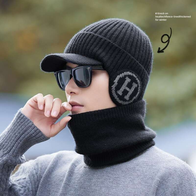 Knitted winter hat - full face coverage, windproof, cycling, cold and neck protection, ideal choice for cold weather, essential for warm functional wi