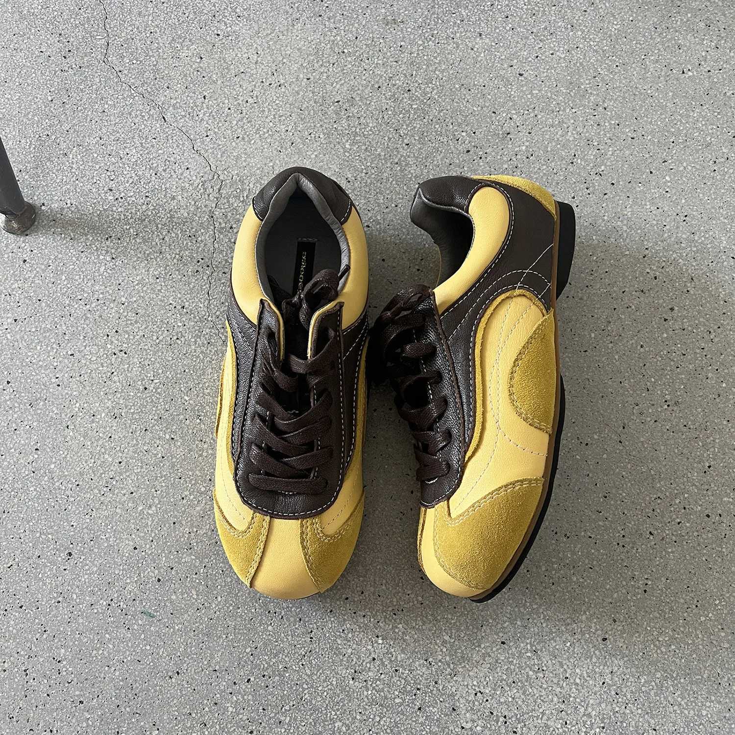 Tennis Lace-Up Hike Shoes Sneakers Cross-tied Cfort Casual Flats Shoes Wan High Quality Sport Shoes Fem Sneakers Y251105