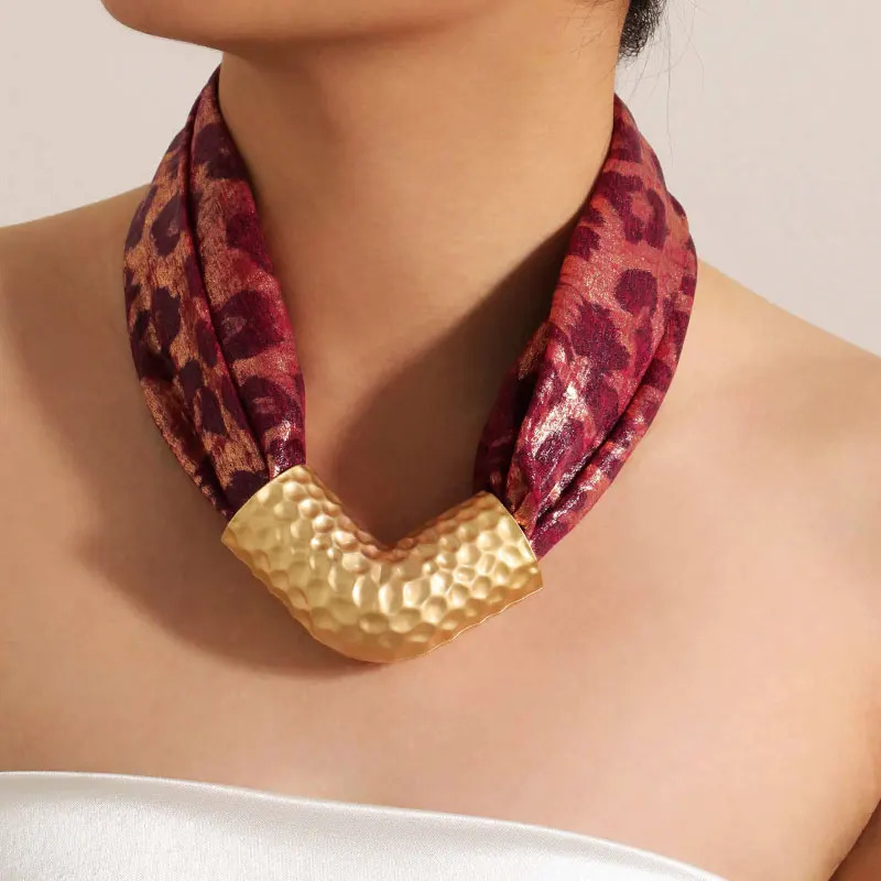 Statement Geometric Pendant Necklace for Women Girl Trendy Wedding Party Jewelry Accessory 251031