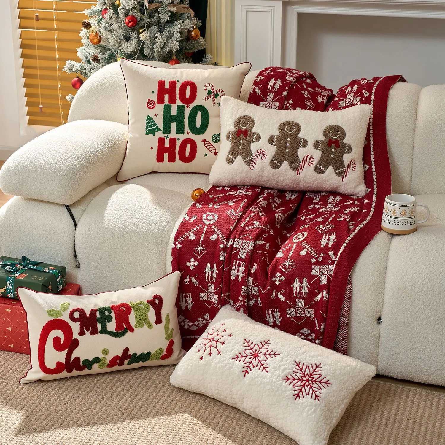 1Pcs Red Christmas Embroidery HOHOHO Snowflake Gingerbread Man Cushion Pillow Cover Festive Home Decor Accessory Y251105
