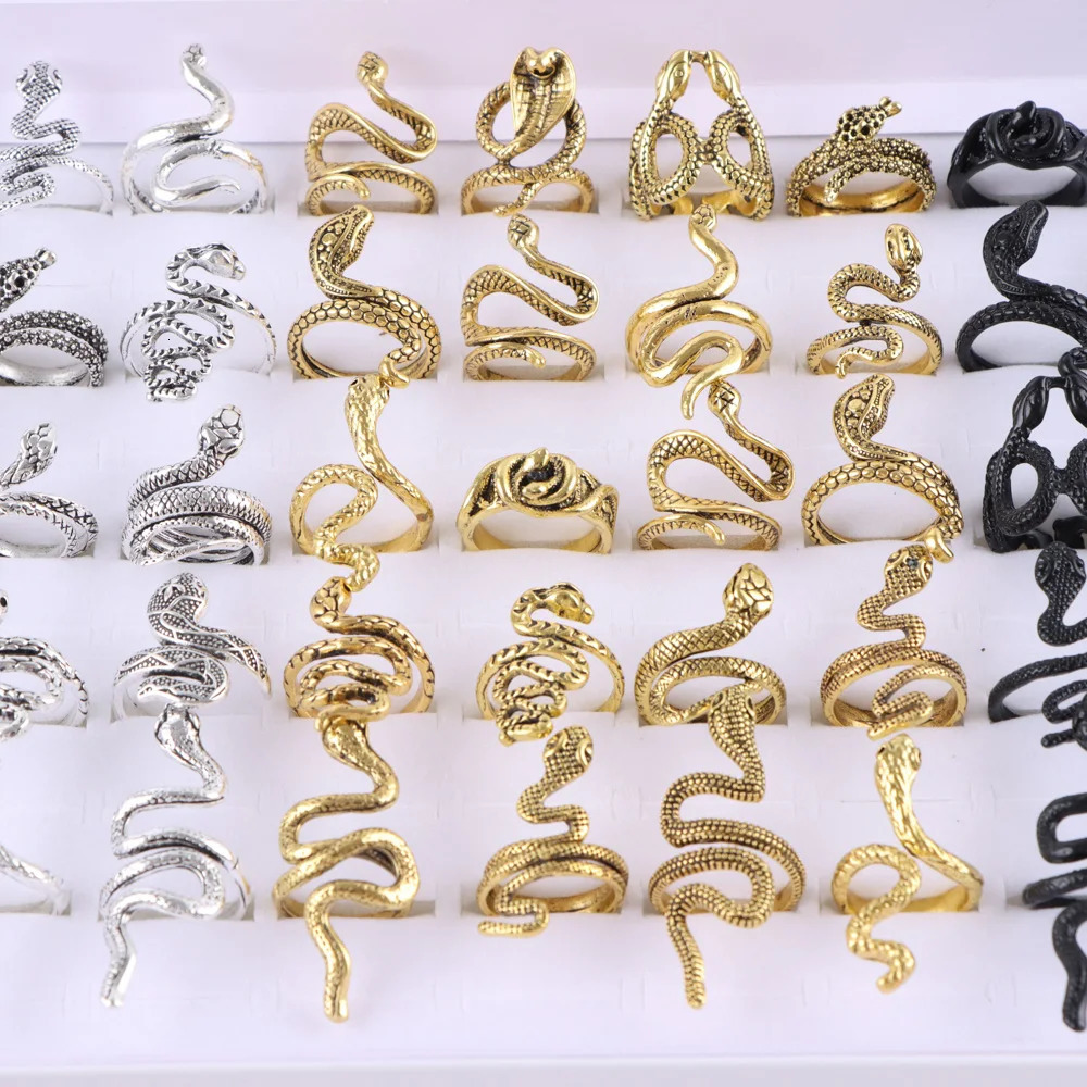Pack of 20pcs Lot Mens Vintage Animal Silver Plated Metal Jewelry Rings For Women Mix Snake lion tiger Dog Wolf Etc Style 251031