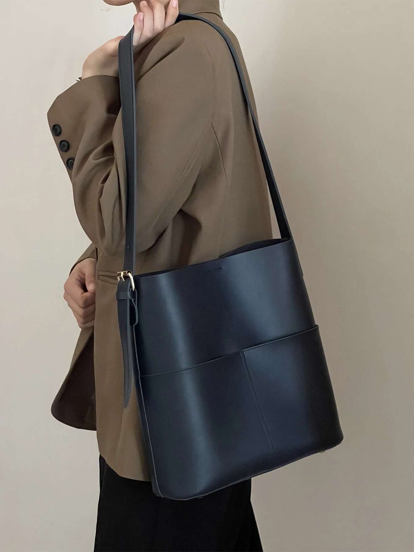 New Large Capacity Crossbody Bucket Women's Style Simple Shoulder Bag Lage