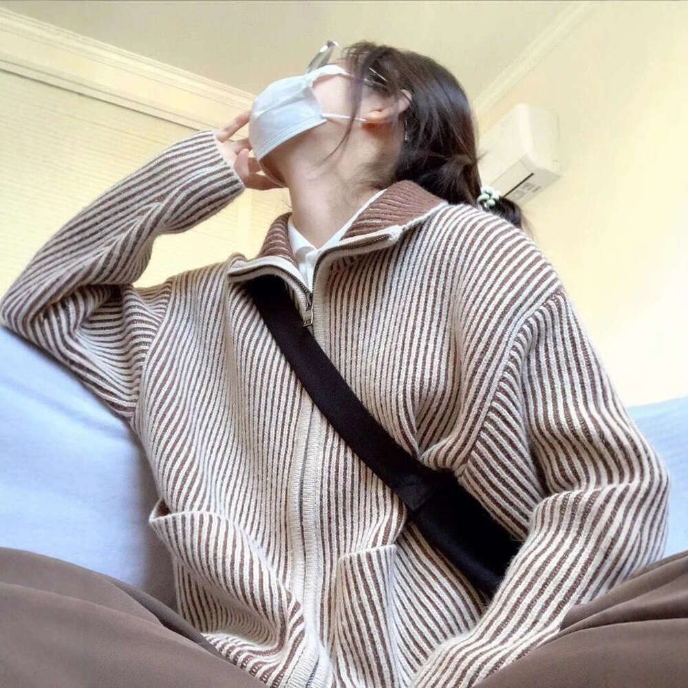Autumn Winter New Vertical Striped Textured Cardigan Sweater Unisex Simple Plus Size Turn-Down Collar Zipper Knitwear B5