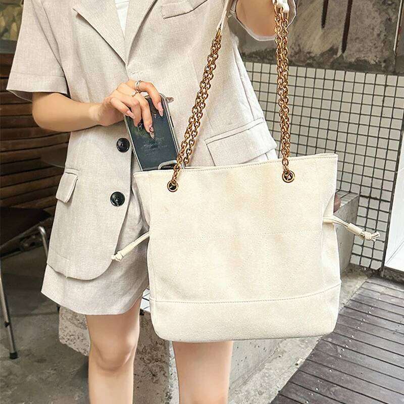 Brand Dia-Shaped Underarm New Women Retro Fashion Versatile Drawstring Chain Textured Hardware Shoulder Bag