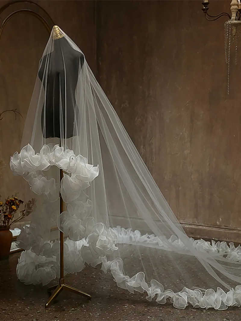 Luxury Bridal Veil 3M Long Cathedral Lace Handmade Slower One Layer With Comb Wedding Veils Customized velo de novia