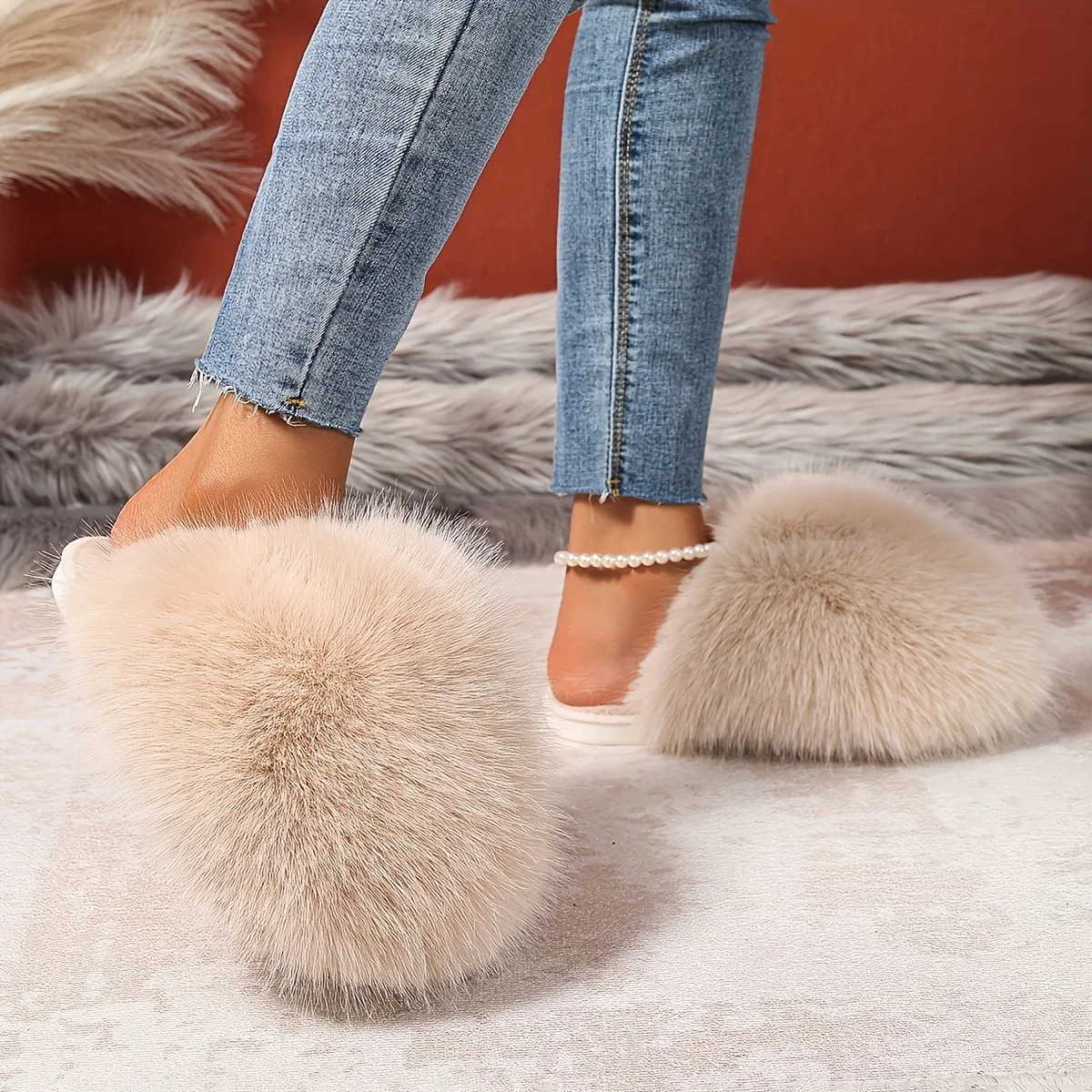 1 Pair Elegant Faux Fur Slippers for Women IndoorOutdoor House Shoes Korean Style Warm Flat NonSlip Rubber Sole Pure Color 251031