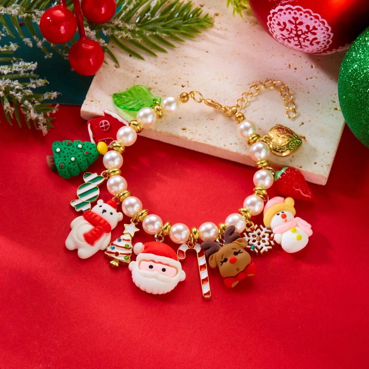 Christmas Bracelet Resin Santa Claus Deer Snowman Star Gingerbread Tree Strawberry Pearl Bangle Jewelry For Women Men 251104