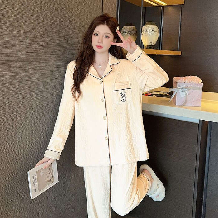 Pajamas Designer Luxcury Pyjamas Cross-Border Selected German Velvet with Chest Pad Strap Three-Piece Set Sexy Cute Lace Bowknot