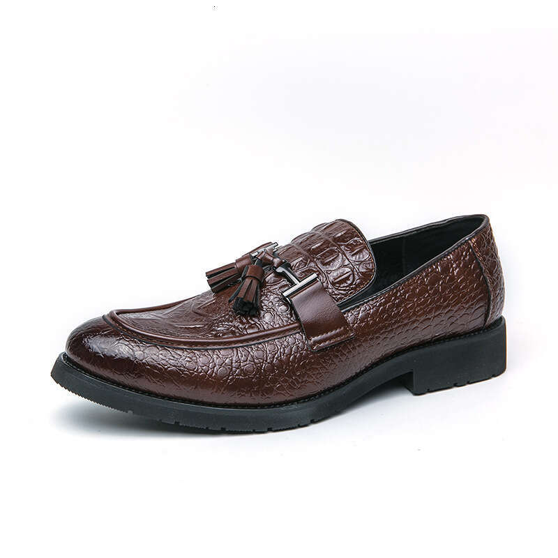 Large size leather shoes, sizes 38-46, 2024 Spring and Autumn new casual footwear with crocodile pattern embossed loafers