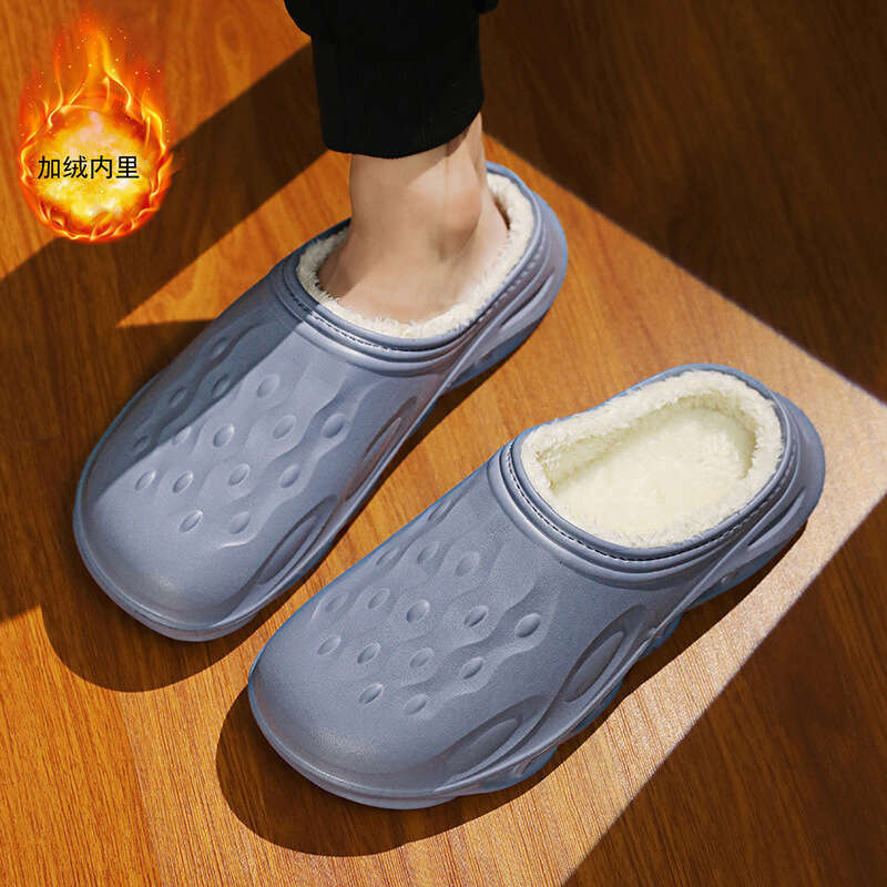 Large size slippers men in winter 2023, suitable indoor living, anti slip, waterproof, warm and thick bottom, made of plush cotton for home use