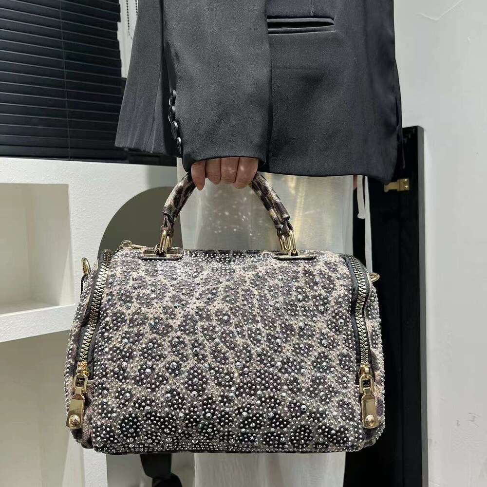 Elegant Embellished Tote Bag For Women Faux Leather Handbag Detachable Shoulder Strap, Zipper Closure, And Polyester Lining Stylish Leopard Print With