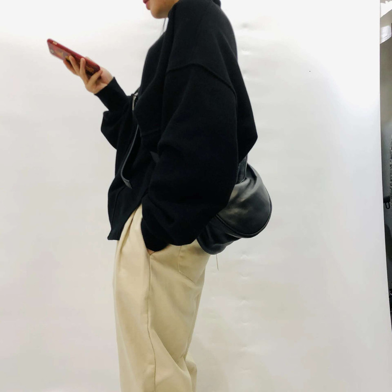 Genuine Leather Shoulder Crossbody Waistpack Chest Bag Women's Style