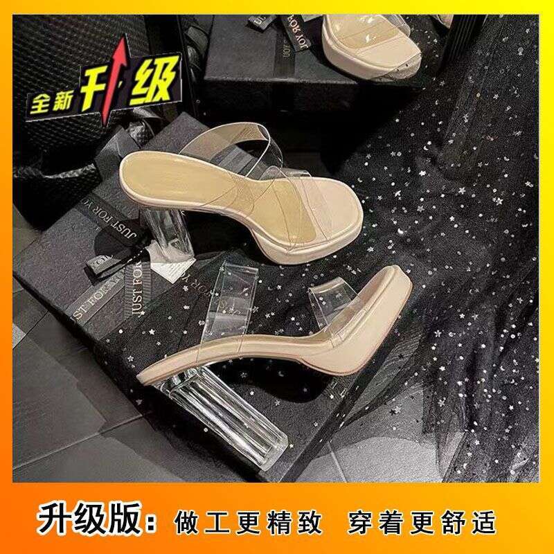 Small stature, not tiring feet, high heels, women's sandals, 2024 summer new transparent design, crystal cool slippers for external wear