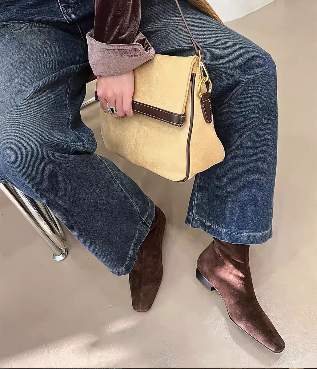 Winter Short Plush Women Ankle Boots Fashion Square Toe Short Booties Ladies Elegant Low Heels Largas Booties 251104