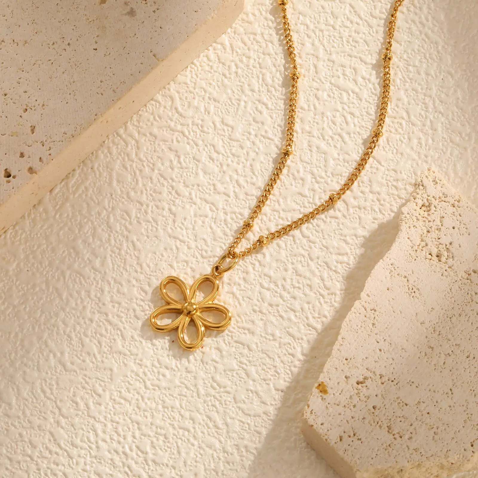 Chic Flower Pendant Necklace for Women Girls Stainless Steel Beads Chain NecklaceTrendy Mothers Day Gift Jewelry 251031