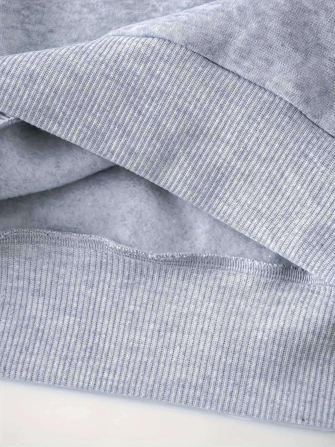 Womens autumn and winter casual wide version pine mom like cool letter printed warm suede long sleeved round neck sweatshirtT251105