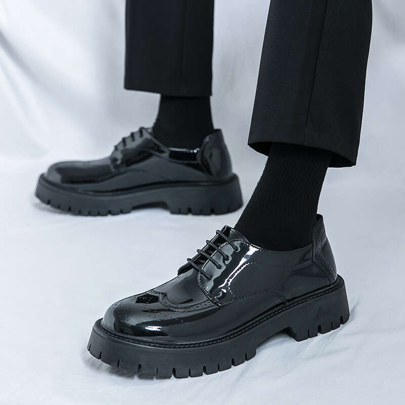 Men's oversized new casual fashionable men's thick soled shiny leather shoes, British style big toe shoes