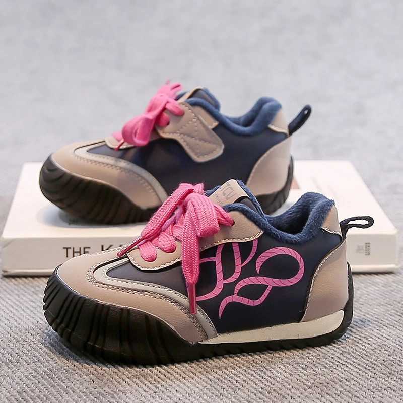 Kids Tennis Shoes Casual Soft Bottom Children Sports Shoes Fashion 2025 Winter New Boys Girls Skate Shoes Versatile Suede WarmT251105