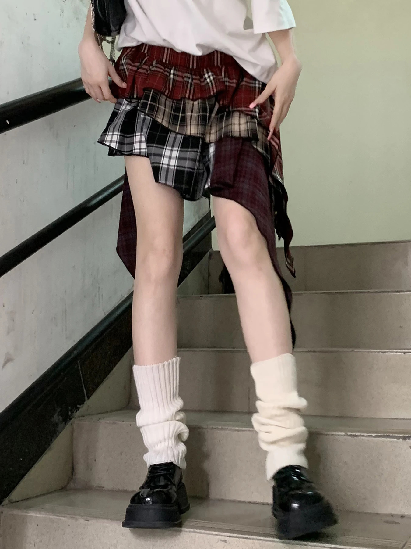 Rockmore Streetwear Patchwork Red Plaid Irregular Skirt Vintage Sexy Slim Mini Skirt Y2k 2000s Clothes Coquette Grunge Fairycore 250402