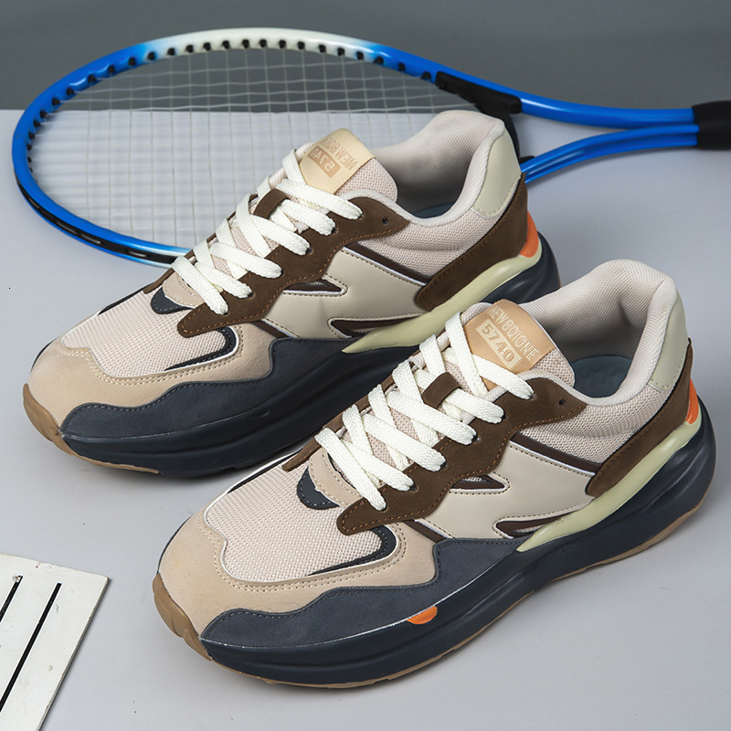 Free Shipping 2025 New design Sneakers Retro Running Shoes Anti-slip and wear-resistant Thick Sole Sport Shoes for Men and Women