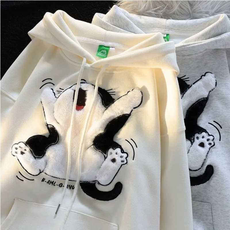 Japanese Kawaii Flock Embroidery Cartoon Cat Patchwork Hoodies Thicken Kangaroo Pocket Baggy Street Sweatshirt All-Matching TopT251105