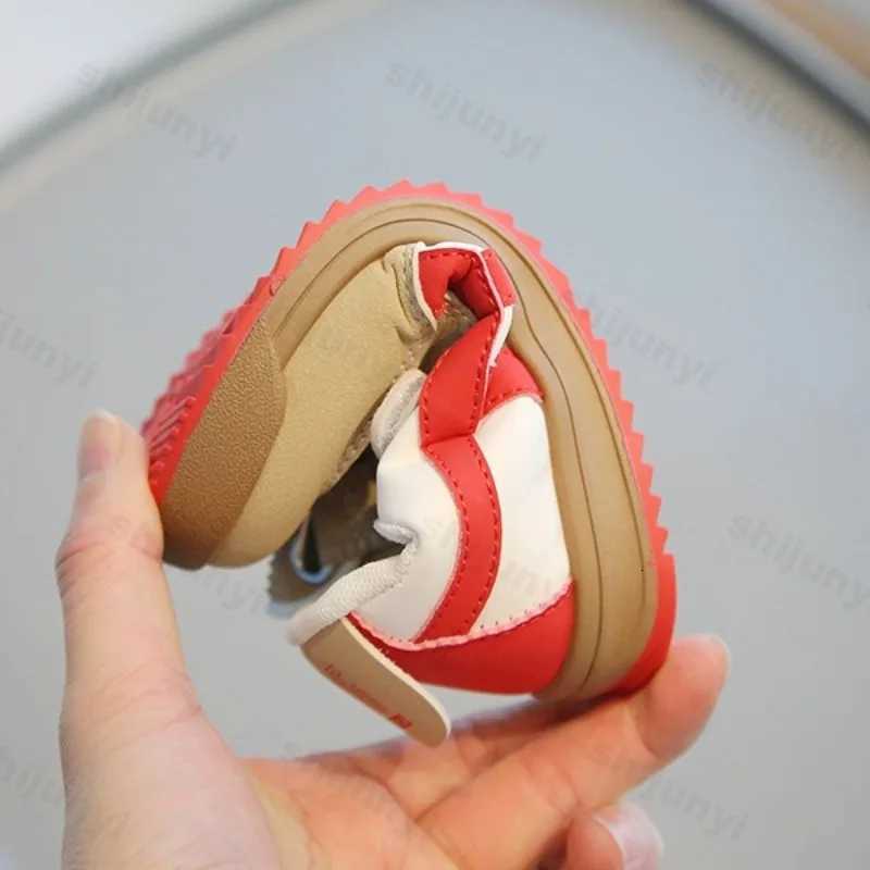 Baby Toddler Leisure Sports Shoes 2025 Spring Autumn Boys Casual Board Shoes Soft Soled Children Sneakers Kids Training ShoesT251105