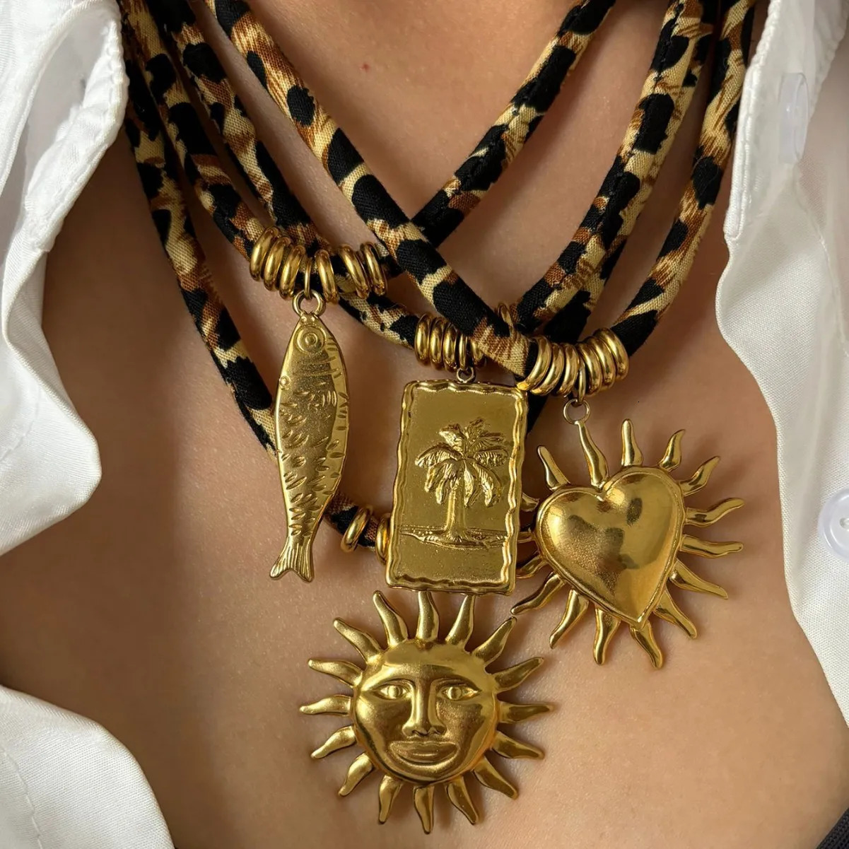 MHSSUN Stainless Steel Shell Fish Heart Sun Pendant Necklace Retro Leopard Rope Adjustable 45cm Chain Summer Beach Jewelry Gift 251031