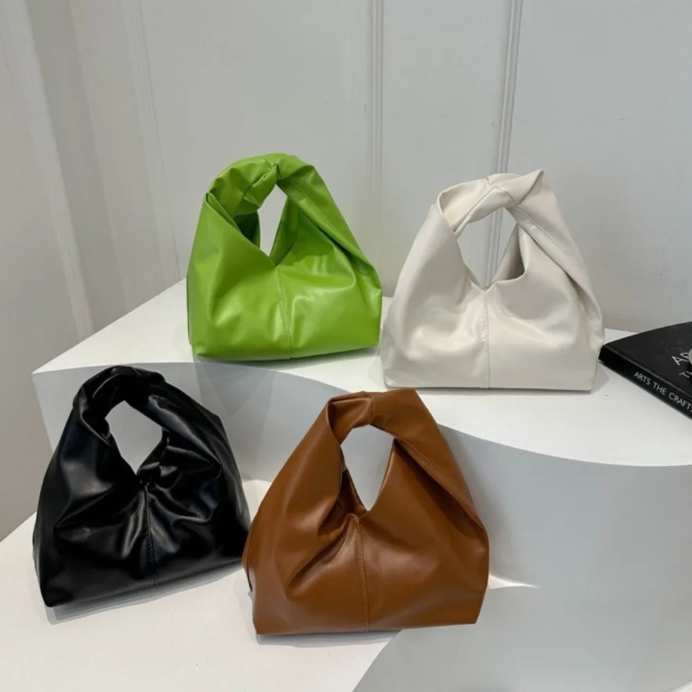 PU leather handbag womens niche homeless bag womens handbag simple pleated fashionable clutch bag 250402