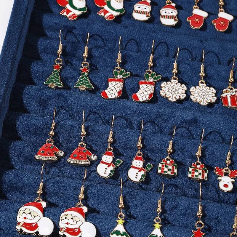 25Pairs5Pairs Christmas Series Earrings Cartoon Santa Claus Gingerbread Man Snowflake Alloy Set Women Gifts 251104