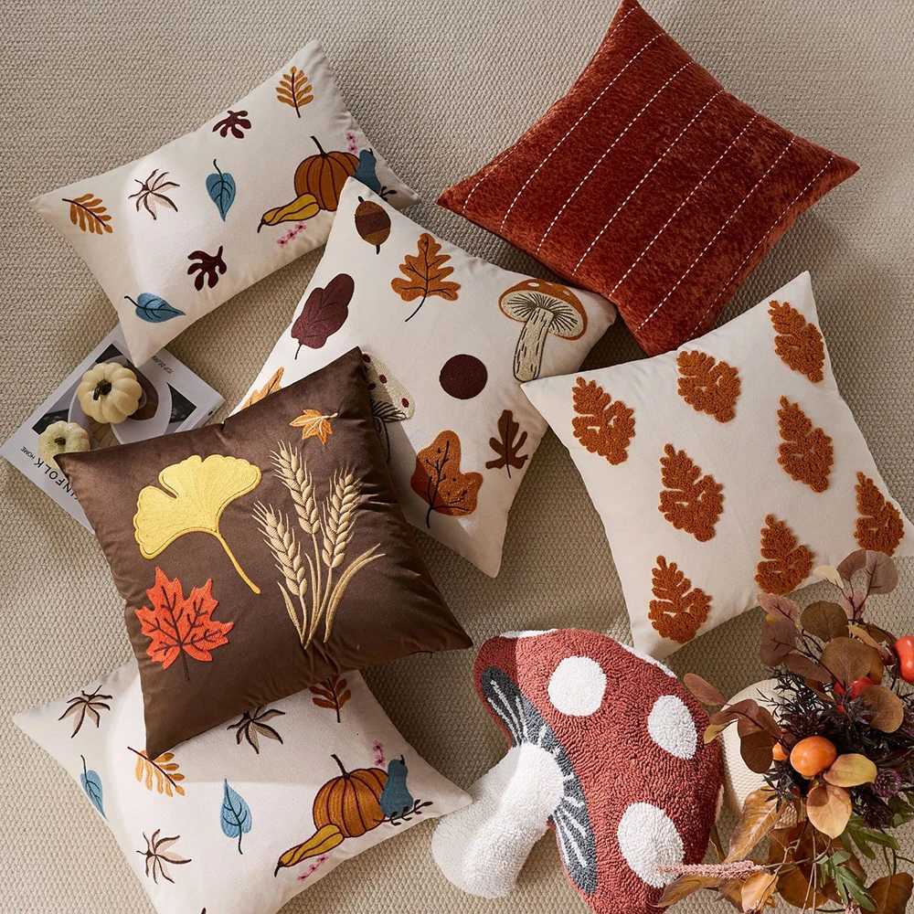 Autumn Thanksgiving Pillowcase Fashion Jacquard Embroidery Maple Leaf Throw Cushion Cover Headboard Pillowcases 30x50/45x45cm Y251105