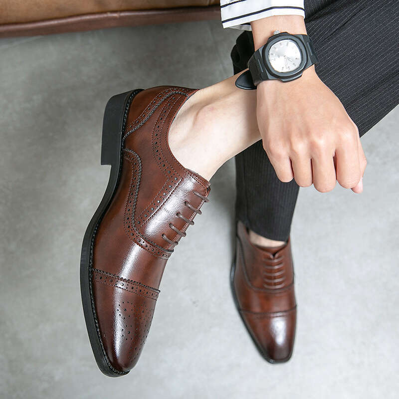 Men's oversized new fashionable men's block carved shoes, trendy British style leather shoes