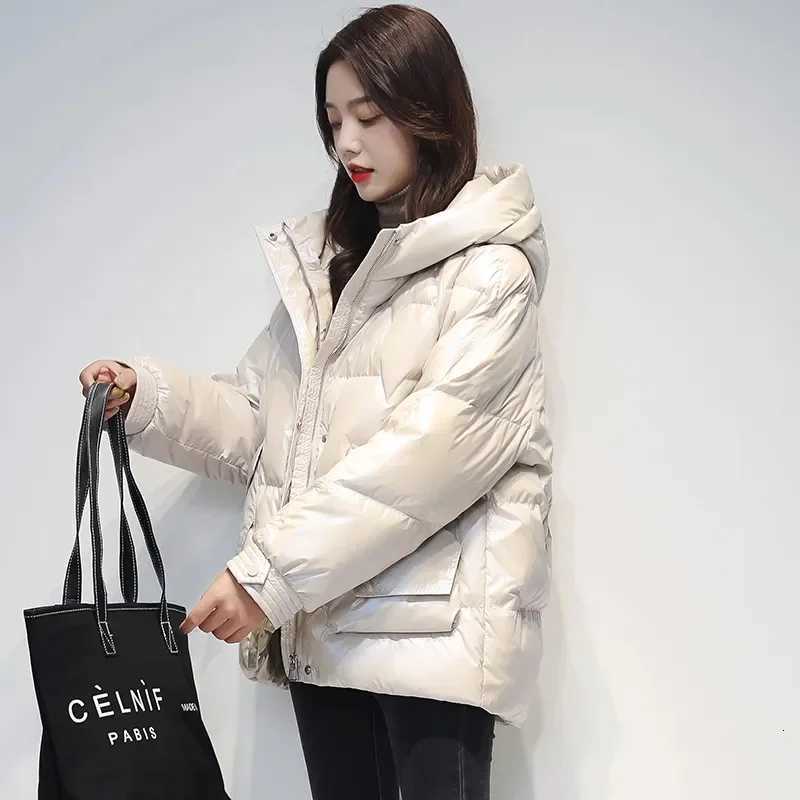 Short Down cotton Jacket For womens Winter 2025 New Glossy Fashion Loose Thick Coat Female Casual Cotton Hooded Parka JacketsT251105