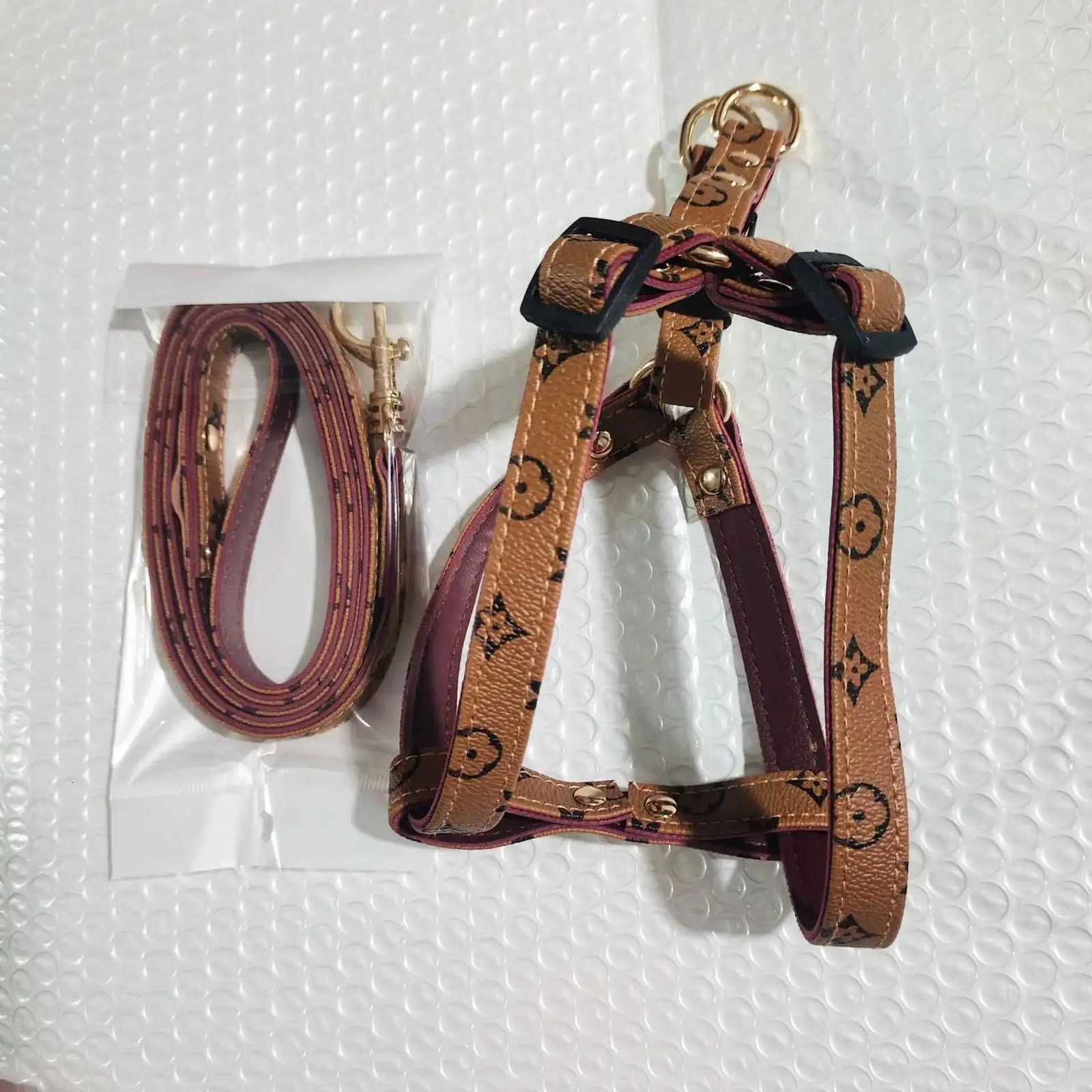 Free shipping Trendy Brand Adjustable Aged Leather Pet Chest Harness Leash Set - Comfortable Dog and Cat Walking Gear W251105